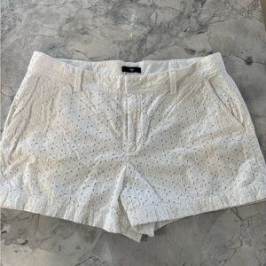 GAP White Eyelet Women's Shorts Sz 12